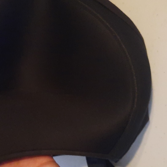 Calvin Klein Preformed Bra - Picture 5 of 5